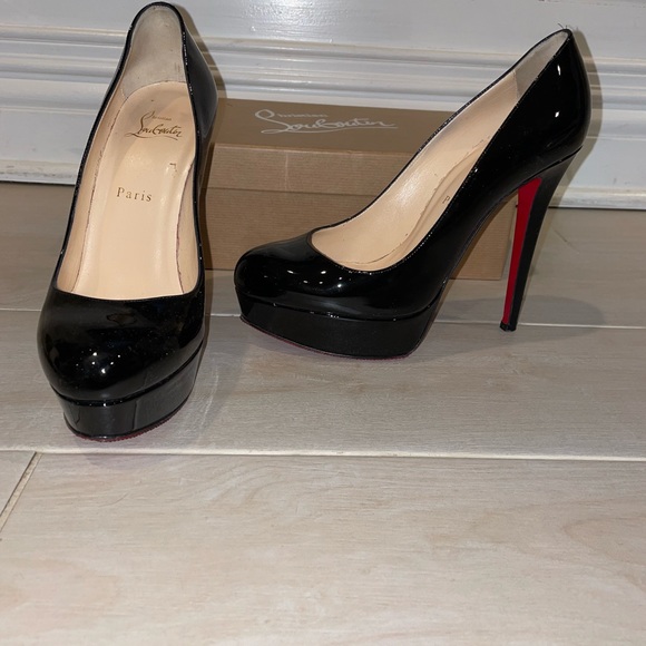 Christian Louboutin womens 38.5 - Picture 6 of 8